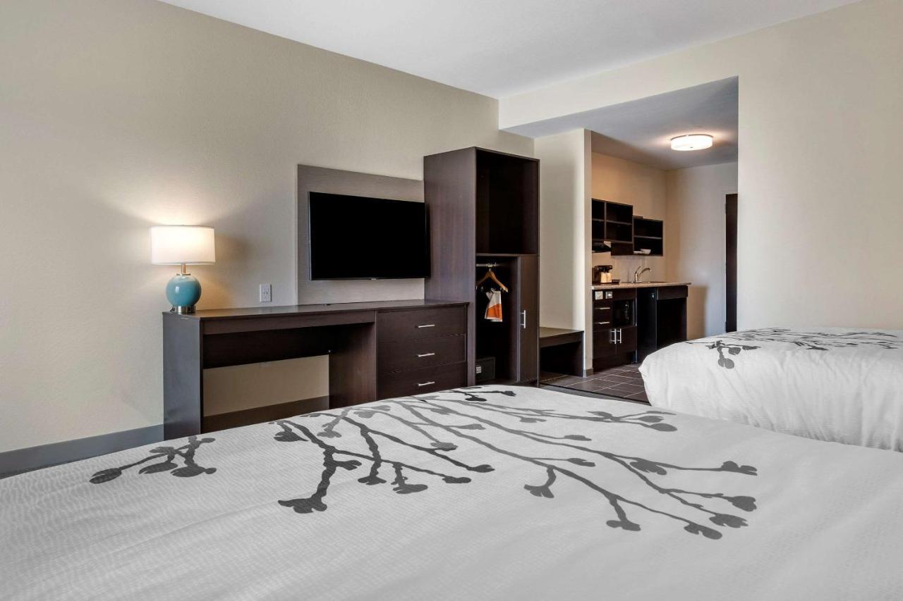 Sleep Inn & Suites Crosby Luaran gambar